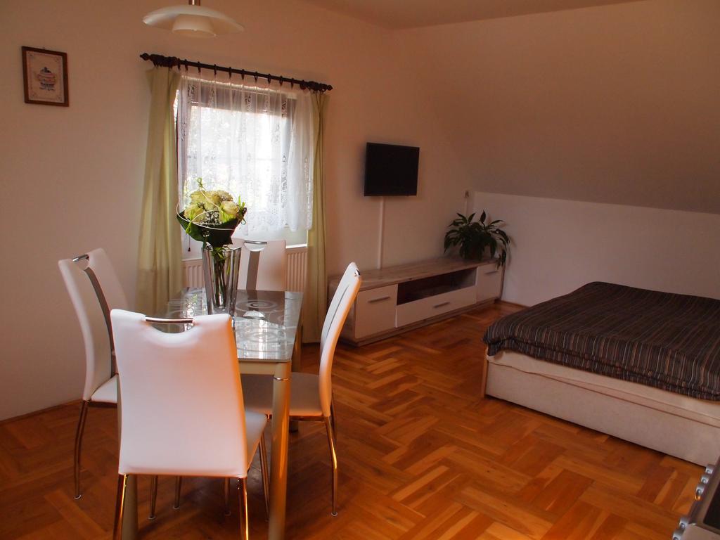 Apartmány pod Kozákovem Tatobity Exterior foto